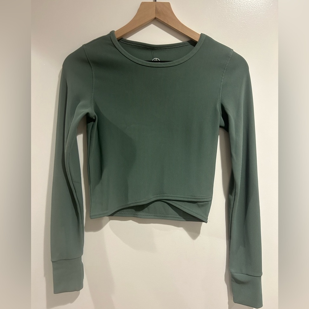 NWT Move Theology Tulip Waist Sculpt LS Top Women Size Small